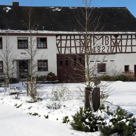 Сasa de vacaciones Haus Resi In